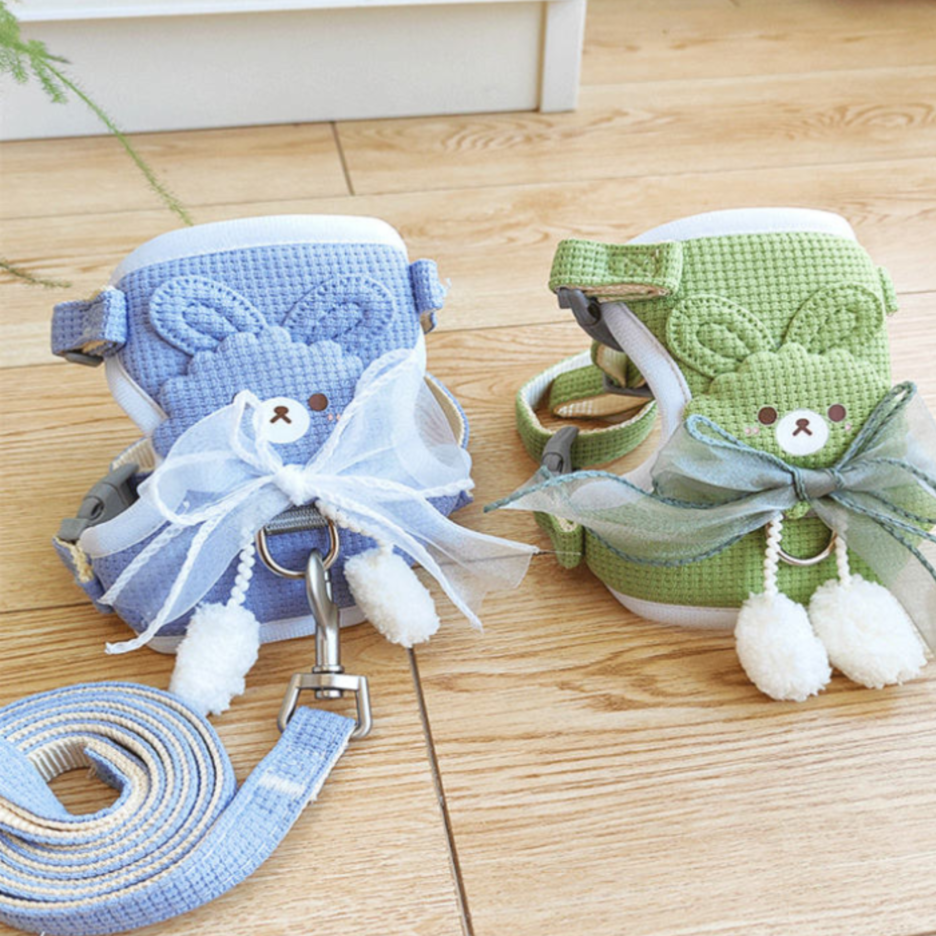 Cat Harness and Leash Set – Escape Proof Cute Bunny Design with Bow, Soft Breathable Adjustable Vest Harness, No Pull No Choke Walking Harness for Small, Medium, Large Cats and Kittens